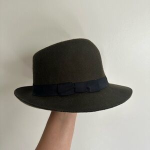 Stylish Dark Green Fedora Hat